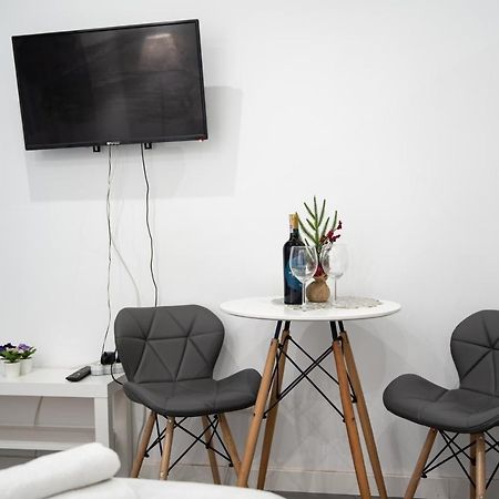 Apartament Estakada 2 Częstochowa Buitenkant foto